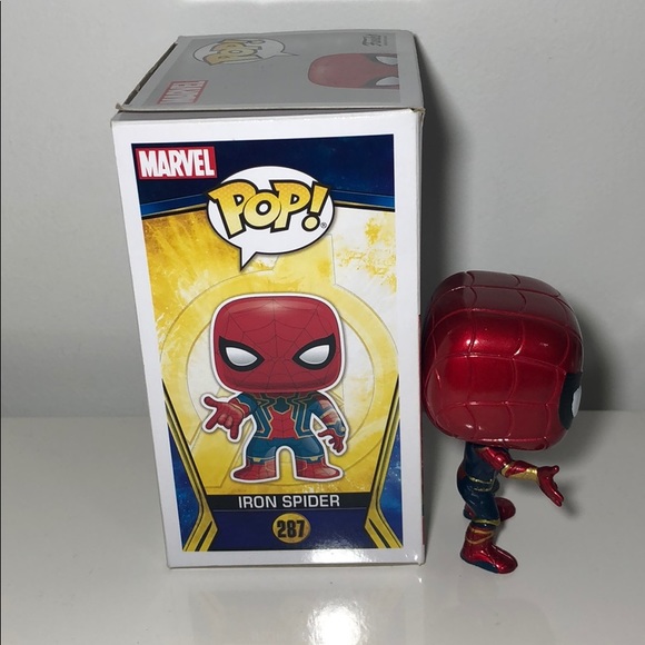Iron Spider pop figure - Picture 3 of 5